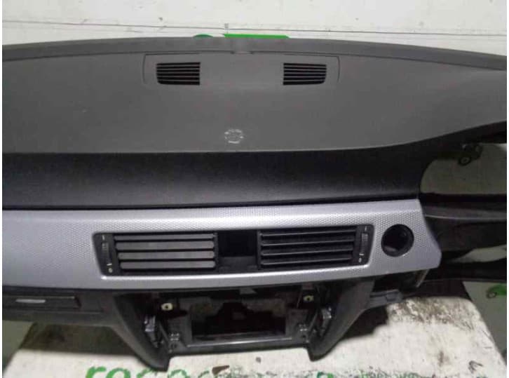 Recambio de salpicadero para bmw 3 touring (e91) 318 d referencia OEM IAM  NEGRO 4
