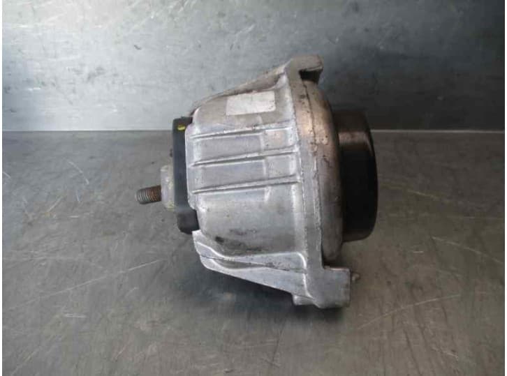 Recambio de soporte motor para bmw 3 touring (e91) 318 d referencia OEM IAM 13981112