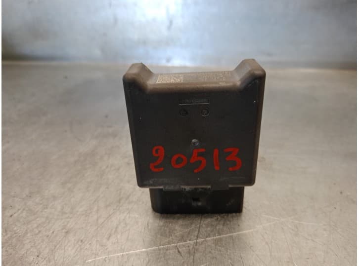 Recambio de rele para seat leon (5f1) 1.4 tsi referencia OEM IAM 5Q0906093A