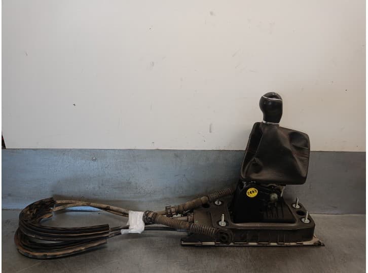 Recambio de palanca cambio para seat leon (5f1) 1.4 tsi referencia OEM IAM 5Q0711049AN