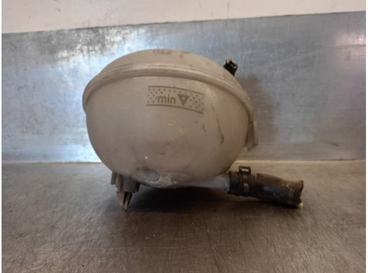 Recambio de deposito expansion para seat leon (5f1) 1.4 tsi referencia OEM IAM 5Q0121407F 2