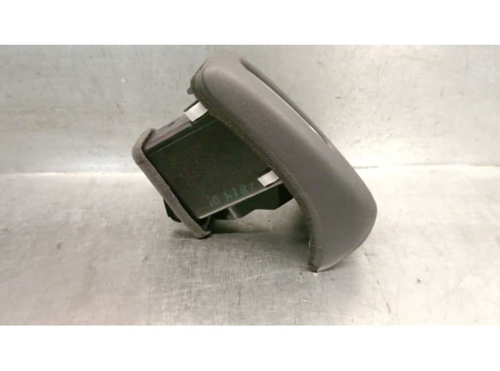Recambio de aireador para honda hr-v (ru) 1.5 (ru1) referencia OEM IAM 77620T7JH0 2