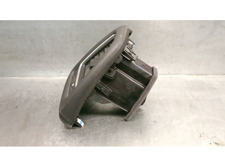 Recambio de aireador para honda hr-v (ru) 1.5 (ru1) referencia OEM IAM 77620T7JH0 4