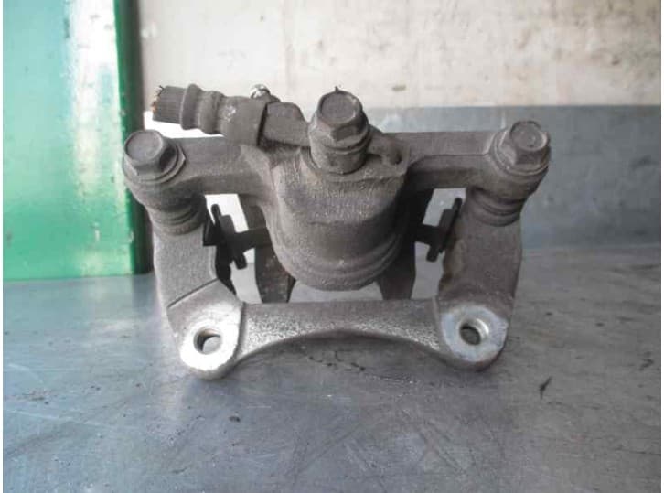 Recambio de pinza freno trasera derecha para hyundai getz (tb) 1.1 referencia OEM IAM 3