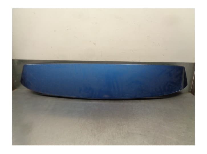 Recambio de aleron trasero para bmw 3 touring (e46) 320 d referencia OEM IAM 8235987