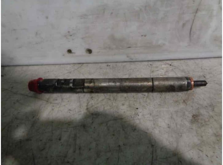 Recambio de inyector para tata indica 1.4 td referencia OEM IAM 4