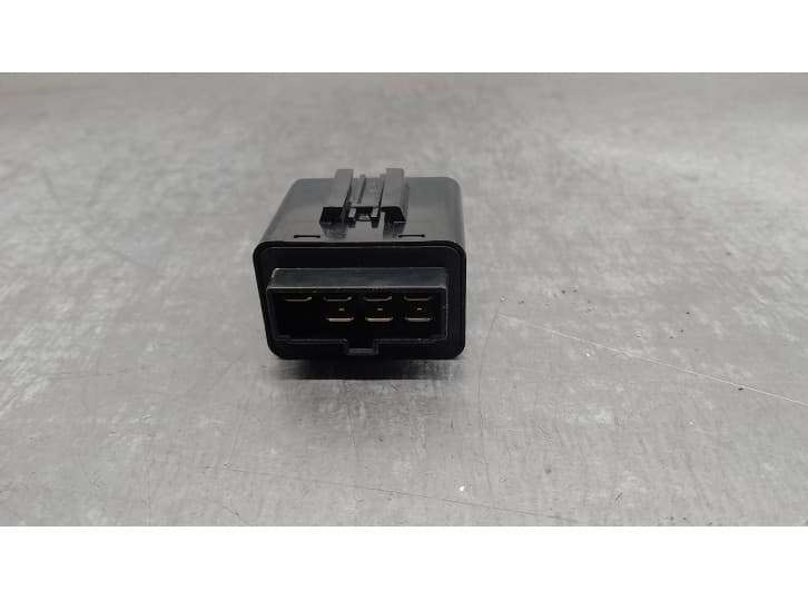 Recambio de rele para kia carnival ii (gq) 2.9 crdi referencia OEM IAM K53H 3