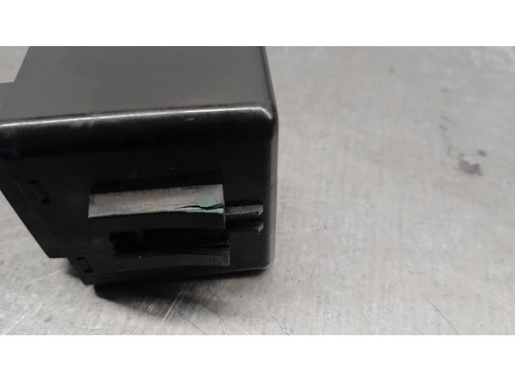 Recambio de rele para kia carnival ii (gq) 2.9 crdi referencia OEM IAM K53H 6