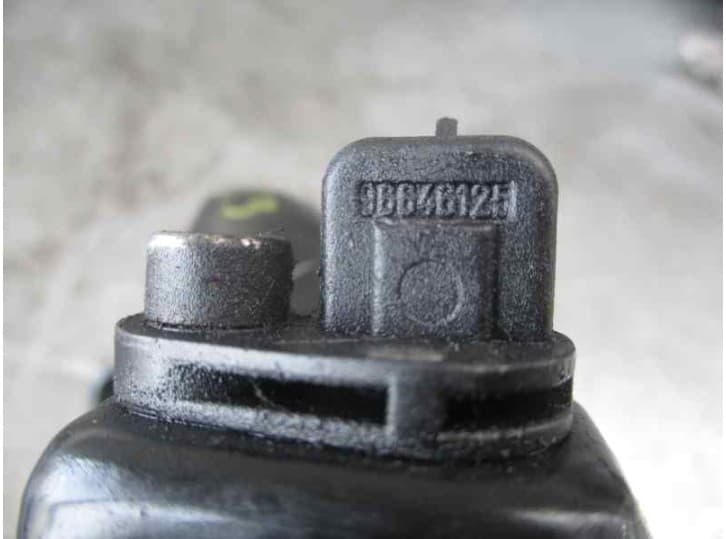 Recambio de tubo para ford tourneo connect 1.8 tdci referencia OEM IAM 7T169R504 5