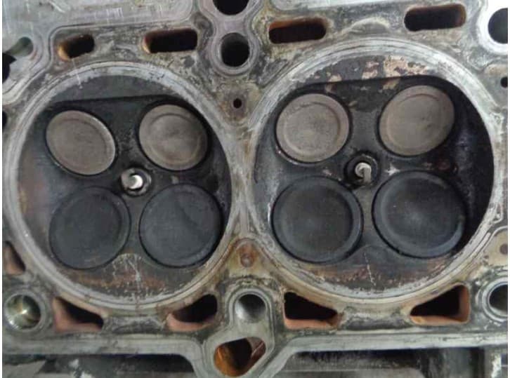 Recambio de culata para chrysler voyager (rg) 2.5 crd cat referencia OEM IAM 4667086AC 8
