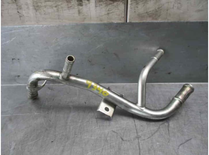 Recambio de tubo para ssangyong rodius ii 2.0 xdi referencia OEM IAM A6712030161