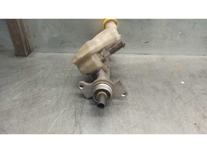 Recambio de bomba freno para citroën c3 pluriel (hb_) 1.6 referencia OEM IAM  320670938 TRW 2