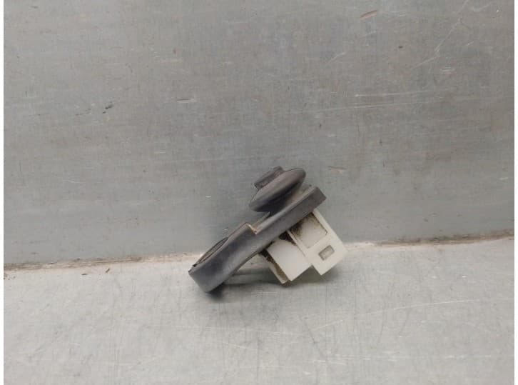 Recambio de interruptor para ssangyong rodius i 2.7 xdi referencia OEM IAM 8573008000