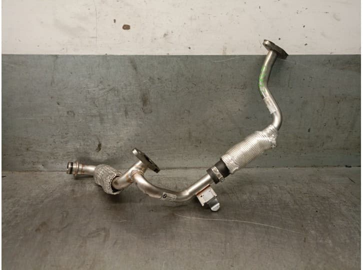Recambio de tubo para bmw x1 (u11) sdrive 18 d referencia OEM IAM 11428471073 11428471073