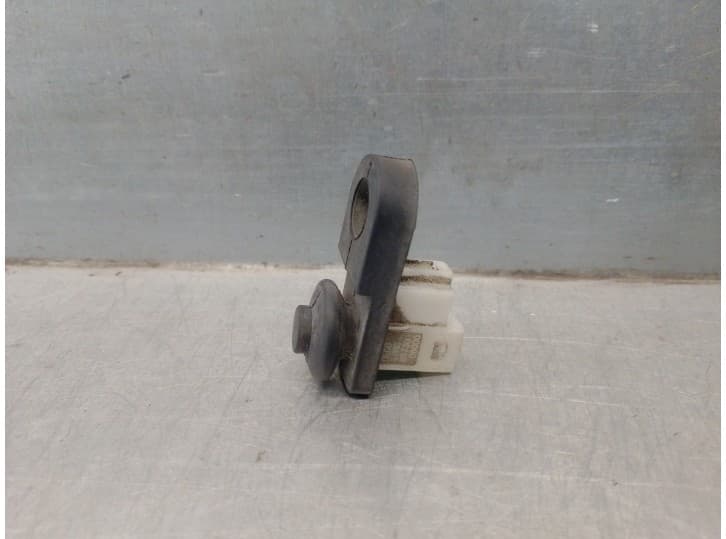 Recambio de interruptor para ssangyong rodius i 2.7 xdi referencia OEM IAM 8573008000 3