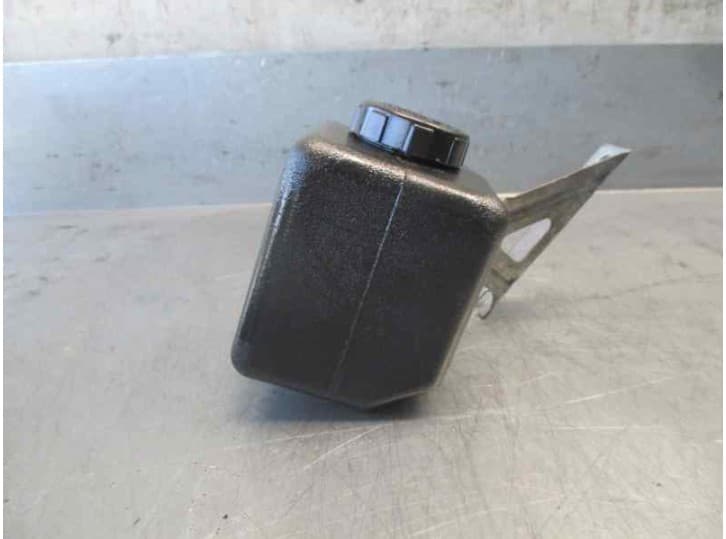 Recambio de deposito servo para volvo 940 (944) 2.3 referencia OEM IAM 1359621 6