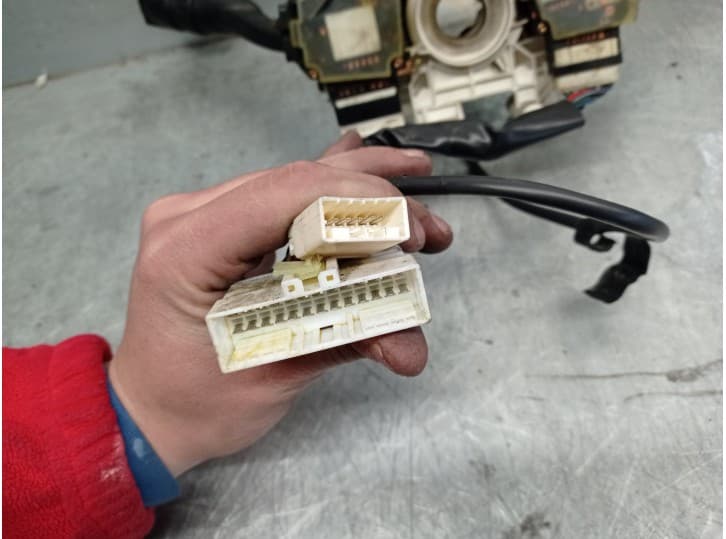 Recambio de mando luces para ssangyong kyron 2.0 xdi referencia OEM IAM 8590009152 4