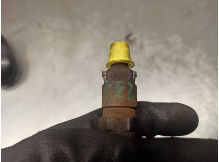 Recambio de inyector para peugeot 106 ii (1a_, 1c_) 1.5 d referencia OEM IAM KCE30S8 4