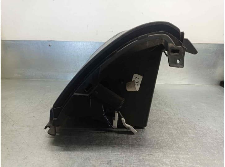 Recambio de guantera para subaru outback (br) 2.0 d awd (brd) referencia OEM IAM 66208AJ010 3
