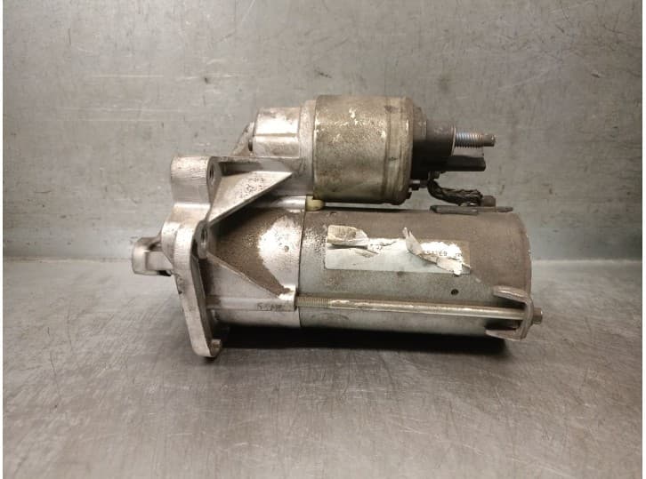 Recambio de motor arranque para dacia sandero 1.5 dci referencia OEM IAM K9KE8 K9KE8 3