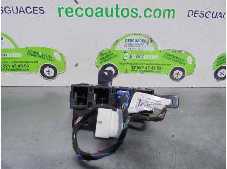 Recambio de mando para nissan qashqai ii (j11, j11_) 1.5 dci referencia OEM IAM 240184EA0B 2