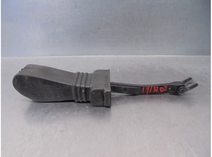 Recambio de retenedor puerta para audi a4 b8 (8k2) 2.0 tdi referencia OEM IAM 8K0837249C
