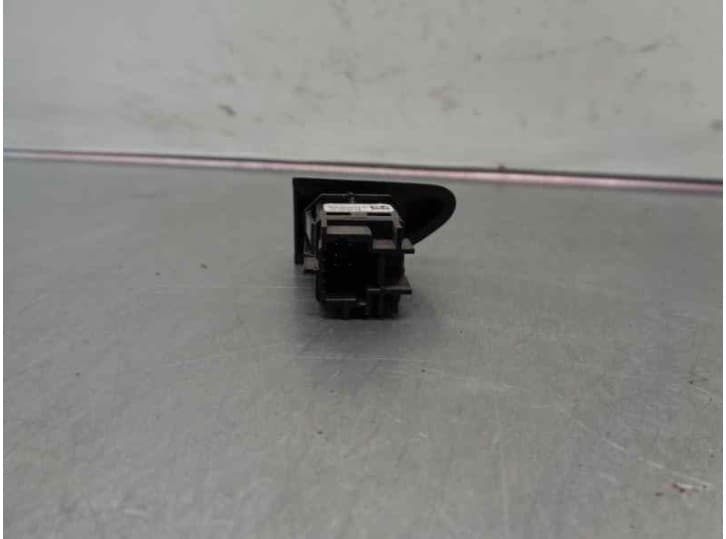 Recambio de warning para dacia duster (hs_) 1.2 tce 125 referencia OEM IAM 262907372R 2