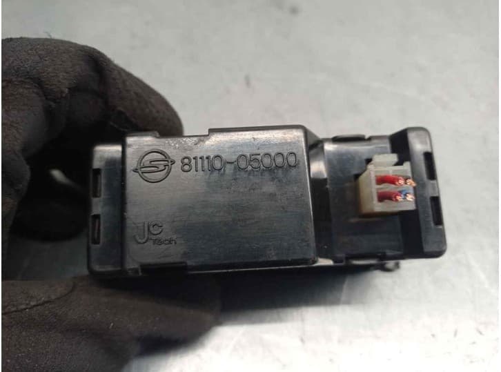 Recambio de reloj para ssangyong musso (fj) 2.9 d referencia OEM IAM 8111005000 3