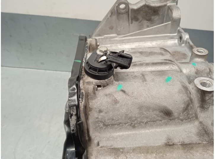 Recambio de carter para renault clio iv (bh_) 0.9 tce 90 referencia OEM IAM 110179688R 10