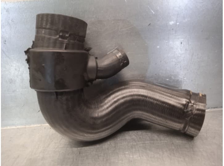 Recambio de tubo para audi a4 b5 avant (8d5) 1.8 t referencia OEM IAM 4B0145832B 2