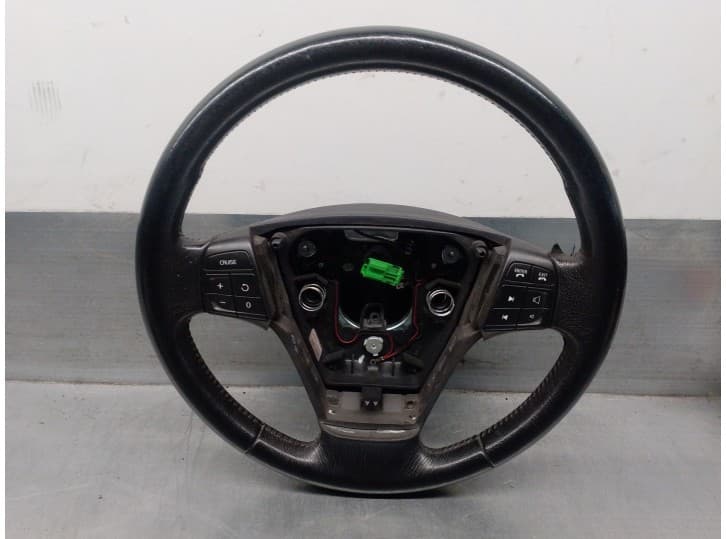 Recambio de volante para volvo s40 ii (544) 2.0 d referencia OEM IAM 30764362