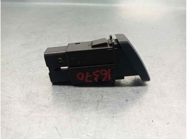 Recambio de warning para mazda 323 f vi hatchback (bj) 2.0 td referencia OEM IAM 153132 4