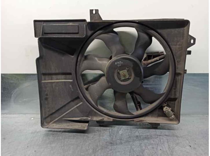 Recambio de electroventilador para hyundai getz (tb) 1.1 referencia OEM IAM 253801C250