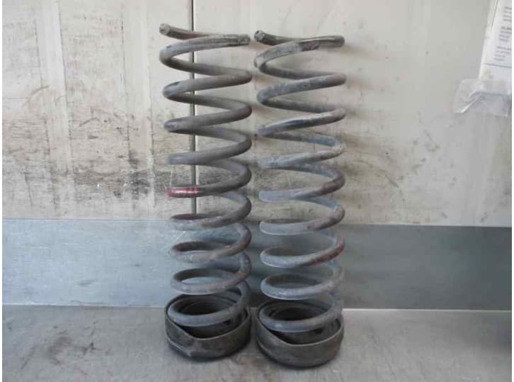 Recambio de muelle amortiguacion para ford kuga i 2.0 tdci referencia OEM IAM 1682597