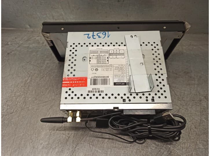 Recambio de sistema navegacion gps para bmw 5 (e39) 530 d referencia OEM IAM 65526934415 3