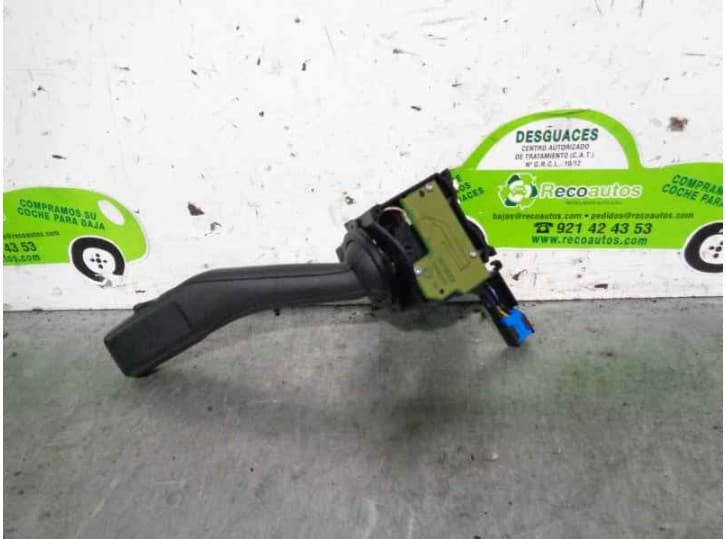 Recambio de mando limpia para audi a3 (8p1) 1.9 tdi referencia OEM IAM 1K0953519 2
