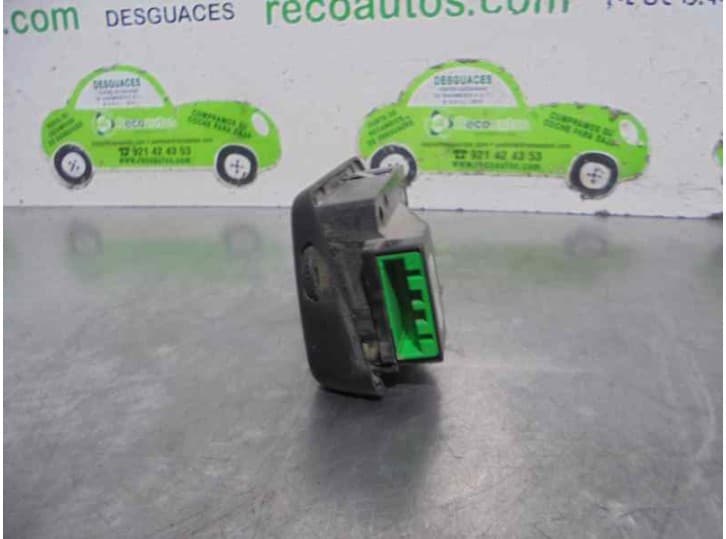 Recambio de mando para volvo xc90 i (275) 2.5 t awd referencia OEM IAM 8666729 3