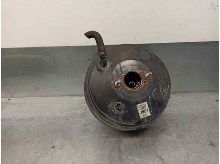 Recambio de servofreno para hyundai tucson (jm) 2.0 crdi referencia OEM IAM 585002E450