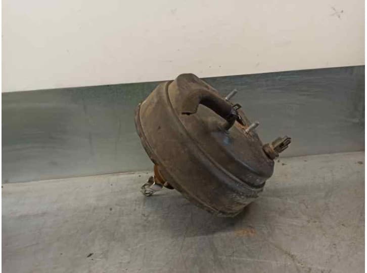 Recambio de servofreno para hyundai tucson (jm) 2.0 crdi referencia OEM IAM 585002E450 2