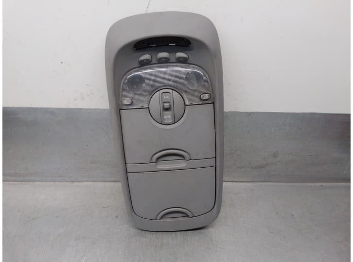 Recambio de luz interior para kia carnival ii (gq) 2.9 crdi referencia OEM IAM 0K53E51410