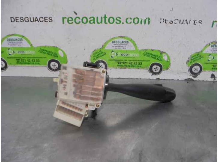 Recambio de mando luces para toyota rav 4 2.4 120kw referencia OEM IAM 1736481 2