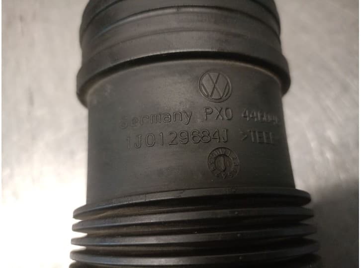 Recambio de tubo para seat leon (1m1) 1.9 tdi referencia OEM IAM 1J0129684J 1J0129684J 5