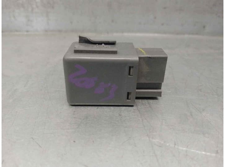 Recambio de rele para infiniti fx 37 awd referencia OEM IAM 24330C9900 2