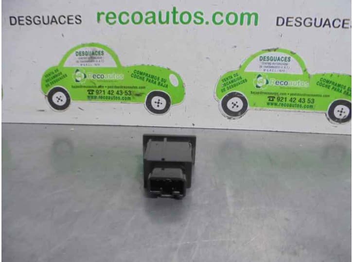 Recambio de mando para toyota rav 4 2.4 120kw referencia OEM IAM 156795 2