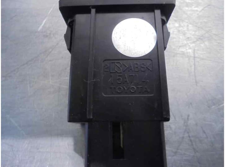 Recambio de mando para toyota rav 4 2.4 120kw referencia OEM IAM 15A714 3