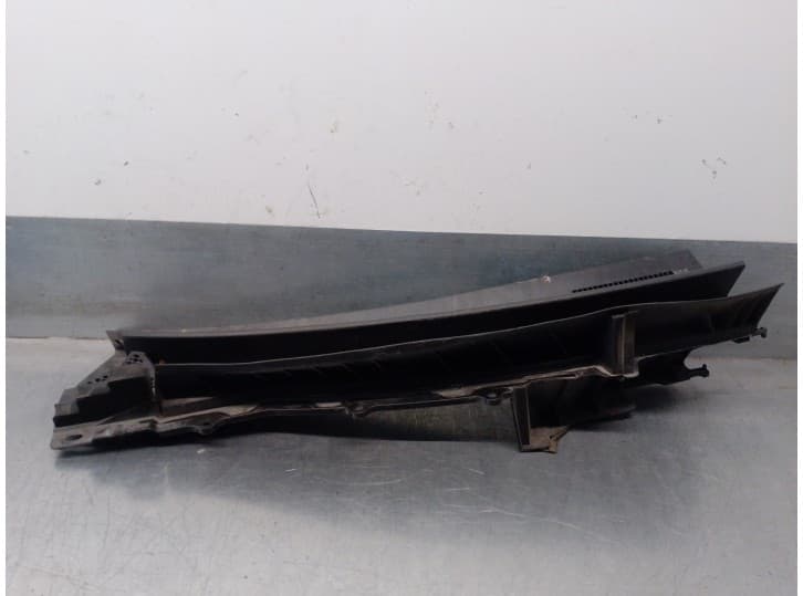 Recambio de torpedo para infiniti fx 37 awd referencia OEM IAM 668621CJ0A DERECHO 4