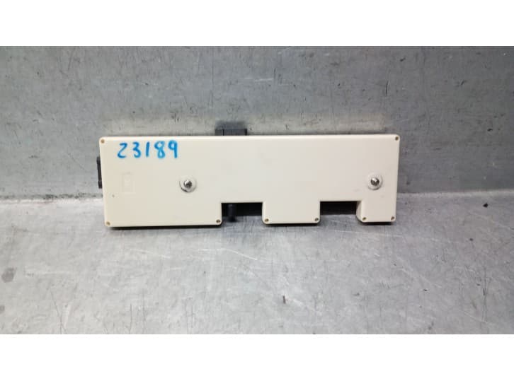 Recambio de antena para bmw 3 (e90) 320 d referencia OEM IAM 692893406 65209187658 2