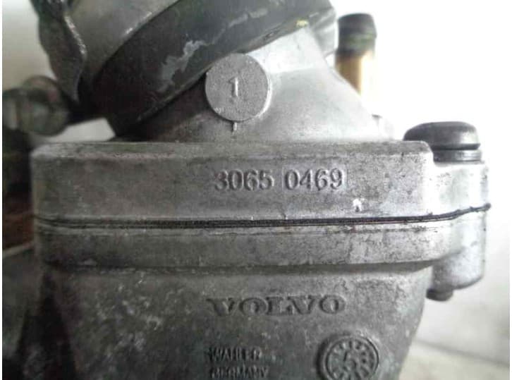 Recambio de termostato para volvo s60 i (384) d5 referencia OEM IAM 30650469 2