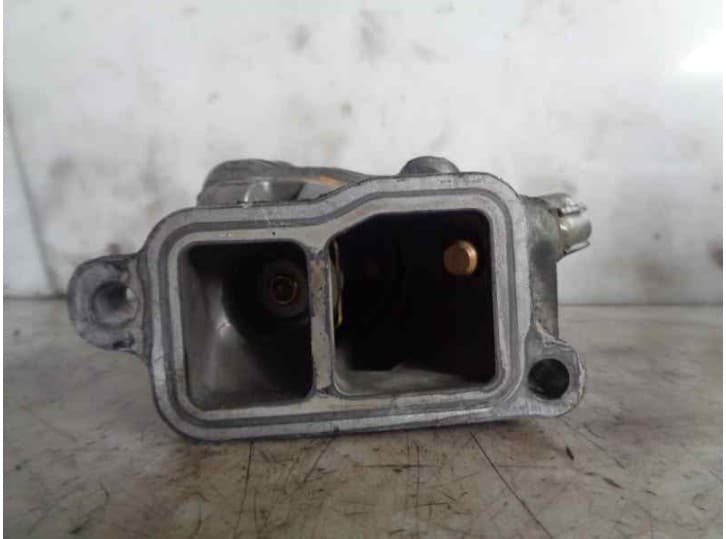 Recambio de termostato para volvo s60 i (384) d5 referencia OEM IAM 30650469 4