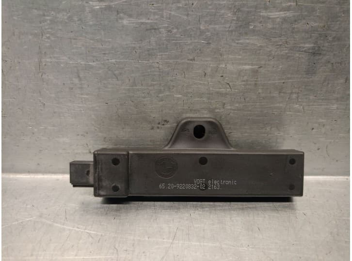 Recambio de antena para bmw x4 (f26) xdrive 20 d referencia OEM IAM 65209220832